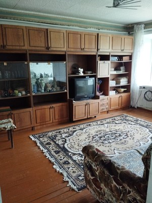 Продам трехкомнатную (3-комн.) квартиру, Школьный пер, 2, Ягодный п