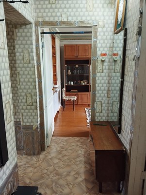 Продам трехкомнатную (3-комн.) квартиру, Школьный пер, 2, Ягодный п
