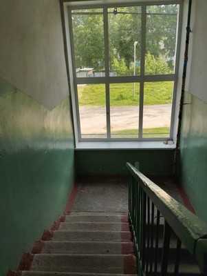 Продам трехкомнатную (3-комн.) квартиру, Школьный пер, 2, Ягодный п