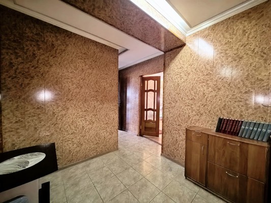 Продам однокомнатную (1-комн.) квартиру, Кирова ул, 331, Нальчик г