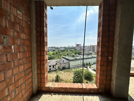 Продам однокомнатную (1-комн.) квартиру, Атажукина ул, 153, Нальчик г
