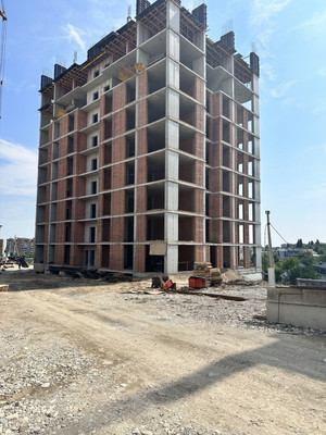 Продам однокомнатную (1-комн.) квартиру, Атажукина ул, 153, Нальчик г
