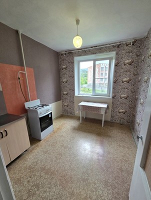 Продам однокомнатную (1-комн.) квартиру, Нахимова ул, 22, Миасс г