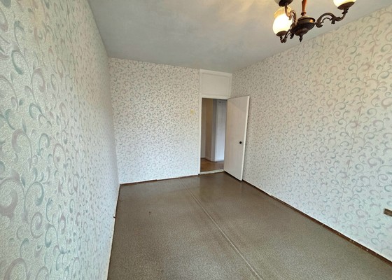 Продам однокомнатную (1-комн.) квартиру, Нахимова ул, 22, Миасс г