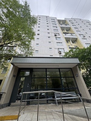 Продам двухкомнатную (2-комн.) квартиру, Бирюлёвская ул, 55к1, Москва г