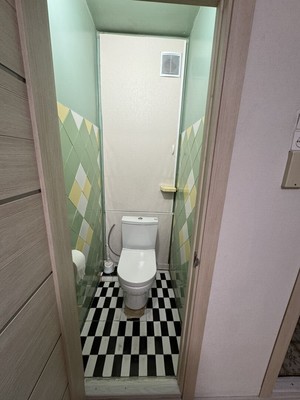Продам двухкомнатную (2-комн.) квартиру, Бирюлёвская ул, 55к1, Москва г