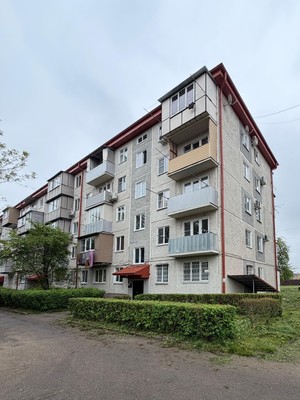 Продам трехкомнатную (3-комн.) квартиру, Кирова ул, 351, Нальчик г