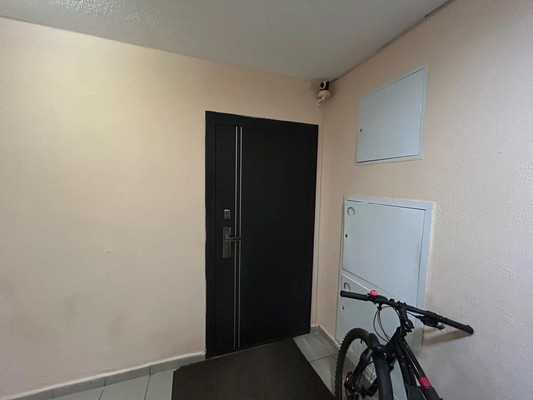 Продам трехкомнатную (3-комн.) квартиру, Ленина ул, 25, Октябрьский рп