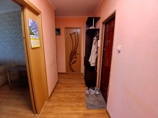 Продам двухкомнатную (2-комн.) квартиру, Морская ул, 20, Дунай п