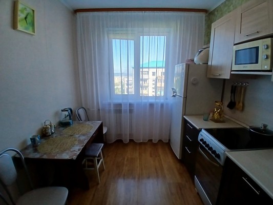 Продам двухкомнатную (2-комн.) квартиру, Морская ул, 20, Дунай п