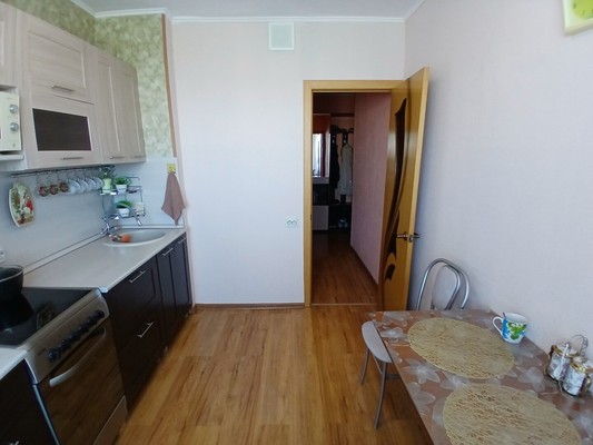 Продам двухкомнатную (2-комн.) квартиру, Морская ул, 20, Дунай п