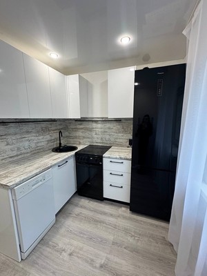Продам двухкомнатную (2-комн.) квартиру, Ветеранов ул, 4, Дунай п