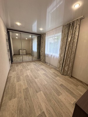Продам двухкомнатную (2-комн.) квартиру, Ветеранов ул, 4, Дунай п