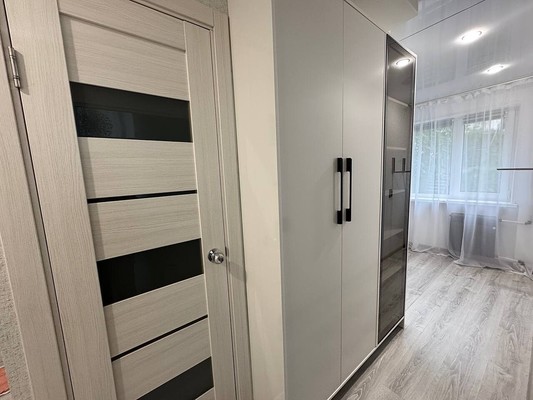 Продам двухкомнатную (2-комн.) квартиру, Ветеранов ул, 4, Дунай п