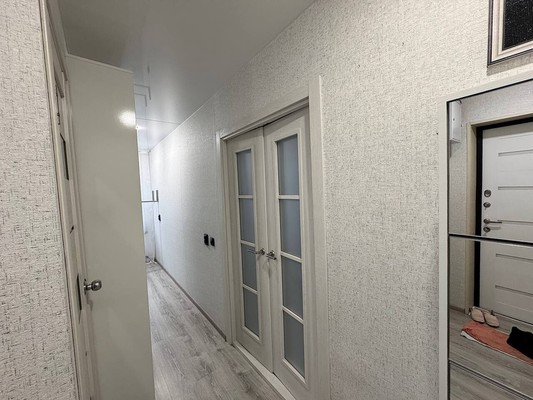 Продам двухкомнатную (2-комн.) квартиру, Ветеранов ул, 4, Дунай п