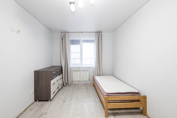 Продам однокомнатную (1-комн.) квартиру, Пристанская ул, 7, Ханты-Мансийск г