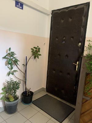 Продам трехкомнатную (3-комн.) квартиру, Чапаева ул, 5, Щербинка г