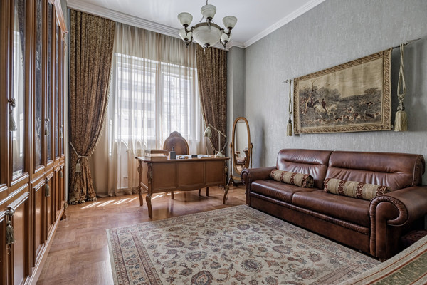 Продам многокомнатную квартиру, им. Красина ул, 9/1к3, Краснодар г