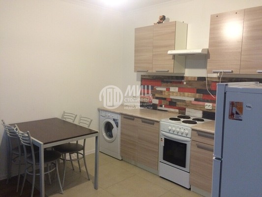 Продам двухкомнатную (2-комн.) квартиру, Варшавское ш, 141к10, Москва г