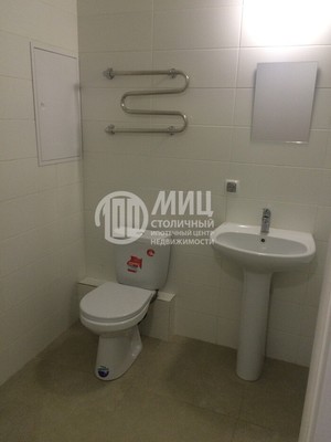 Продам двухкомнатную (2-комн.) квартиру, Варшавское ш, 141к10, Москва г