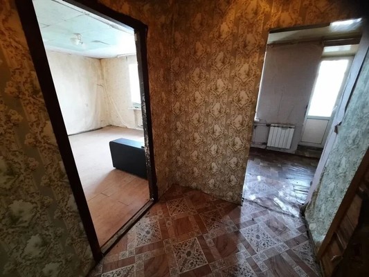 Продам однокомнатную (1-комн.) квартиру, Дружбы ул, 9, Сенево с