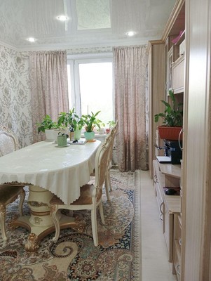 Продам трехкомнатную (3-комн.) квартиру, 11, Коммунарка п
