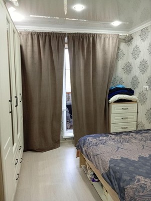 Продам трехкомнатную (3-комн.) квартиру, 11, Коммунарка п