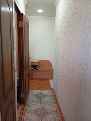 Продам трехкомнатную (3-комн.) квартиру, 11, Коммунарка п
