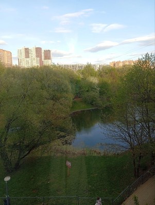 Продам трехкомнатную (3-комн.) квартиру, 11, Коммунарка п