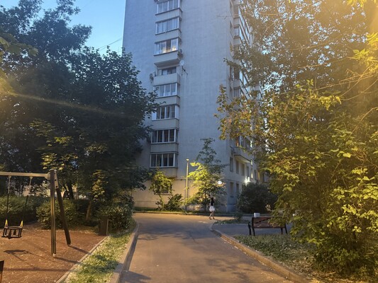 Продам трехкомнатную (3-комн.) квартиру, Фурманный пер, 12с1, Москва г