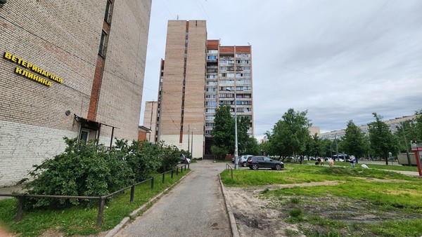 Продам двухкомнатную (2-комн.) квартиру, Просвещения пр-кт, 27, Санкт-Петербург г