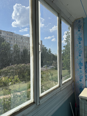 Продам 2-комн. в 4-комн. квартире, Будапештская ул, 8А, Санкт-Петербург г
