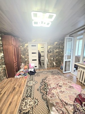 Продам двухкомнатную (2-комн.) квартиру, Советский пер, 13, Комсомольское пгт