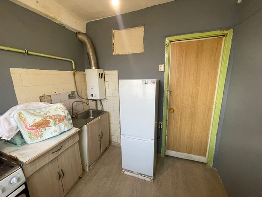 Продам двухкомнатную (2-комн.) квартиру, Краснопутиловская ул, 52А, Санкт-Петербург г