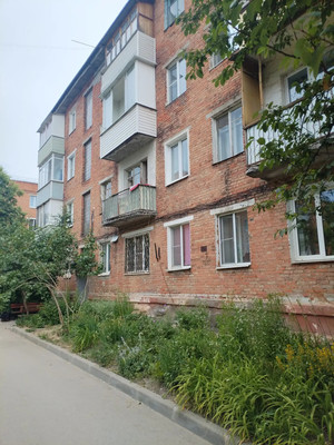 Продам однокомнатную (1-комн.) квартиру, Северная ул, 5, Алексин г