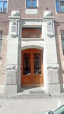 Продам трехкомнатную (3-комн.) квартиру, Большая Конюшенная ул, 19/8А, Санкт-Петербург г