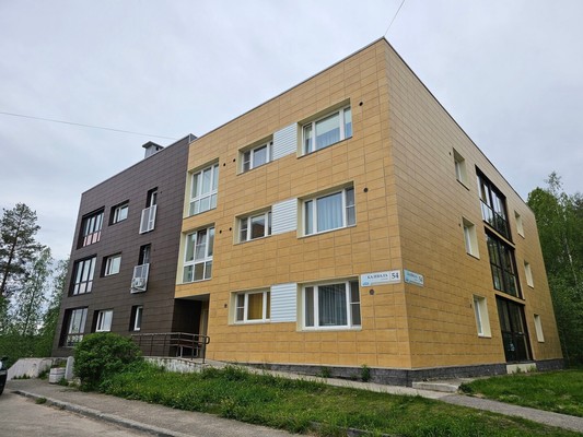 Продам трехкомнатную (3-комн.) квартиру, Калевала ул, 54, Костомукша г