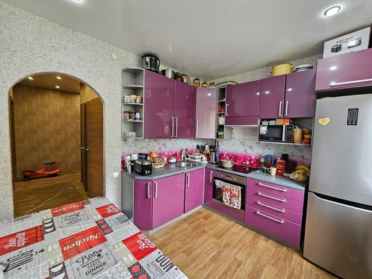 Продам трехкомнатную (3-комн.) квартиру, Калевала ул, 54, Костомукша г