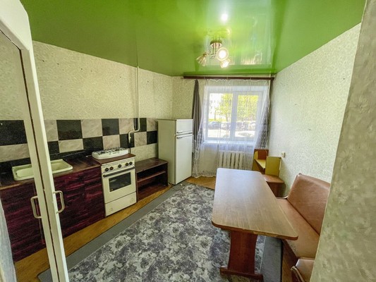 Продам двухкомнатную (2-комн.) квартиру, 2-й Микрорайон ул, 4, Эльбан рп