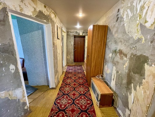 Продам двухкомнатную (2-комн.) квартиру, 2-й Микрорайон ул, 4, Эльбан рп