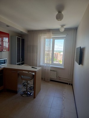 Продам многокомнатную квартиру, Сизова пр-кт, 25, Санкт-Петербург г