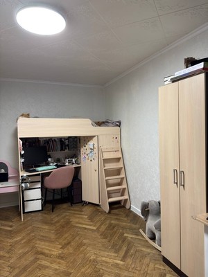 Продам двухкомнатную (2-комн.) квартиру, Рогова ул, 5, Москва г