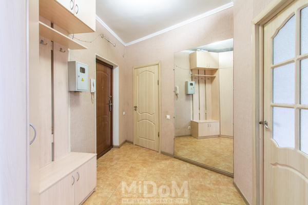 Продам однокомнатную (1-комн.) квартиру, Маршала Жукова пр-кт, 48к1, Санкт-Петербург г