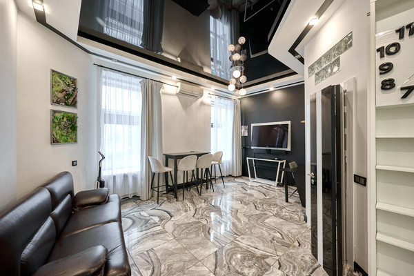 Продам однокомнатную (1-комн.) квартиру, Дмитровка Б. ул, 7/5, Москва г