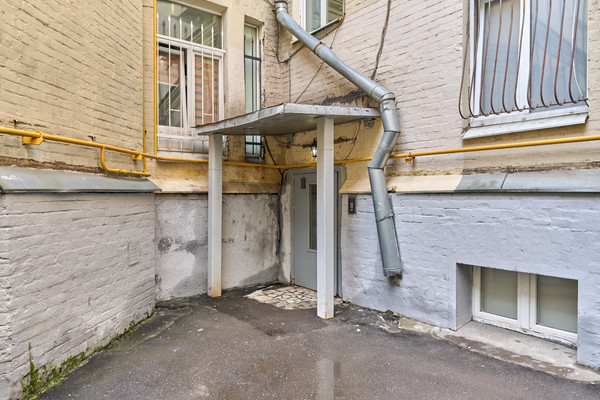 Продам однокомнатную (1-комн.) квартиру, Дмитровка Б. ул, 7/5, Москва г