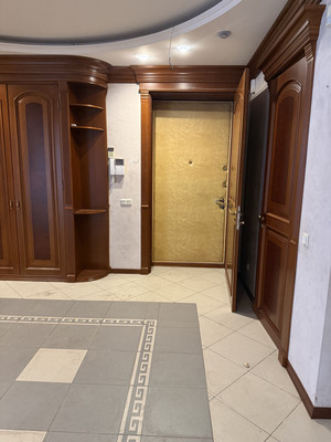 Продам многокомнатную квартиру, Ломоносовский пр-кт, 7к5, Москва г