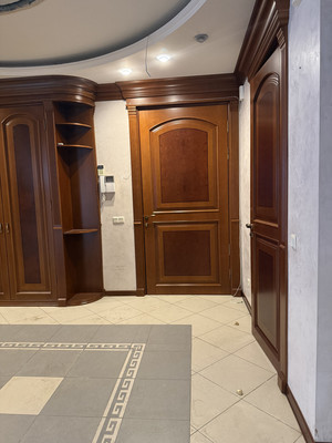 Продам многокомнатную квартиру, Ломоносовский пр-кт, 7к5, Москва г