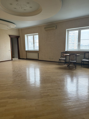 Продам многокомнатную квартиру, Ломоносовский пр-кт, 7к5, Москва г