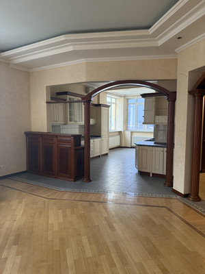 Продам многокомнатную квартиру, Ломоносовский пр-кт, 7к5, Москва г