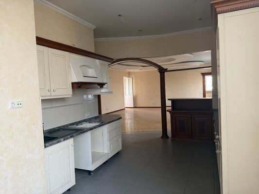 Продам многокомнатную квартиру, Ломоносовский пр-кт, 7к5, Москва г